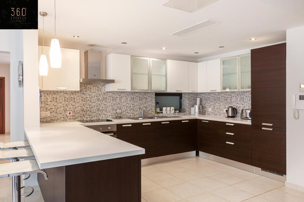Apartamento Pender Lux Complex - 3Br Unit With Private Parking By 360 Estates San Julián Exterior foto
