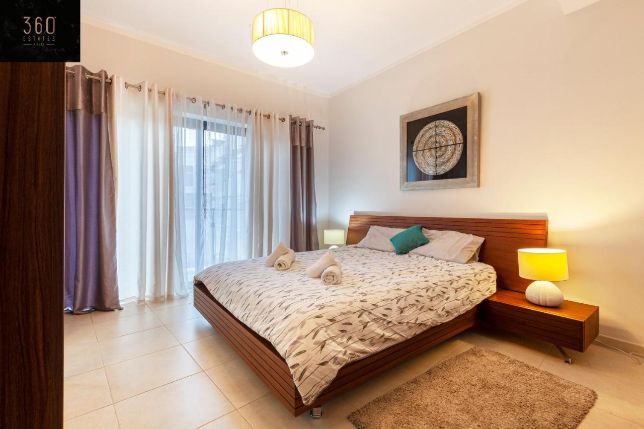 Apartamento Pender Lux Complex - 3Br Unit With Private Parking By 360 Estates San Julián Exterior foto